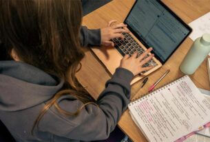 Best-laptops-under-₹50,000